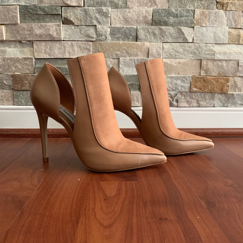 Steve Madden Daniela Tan Cutout Heels